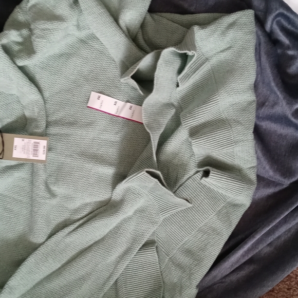 NWT Mens 2X long-sleeve henley shirt. 100% Cotton - Picture 6 of 8